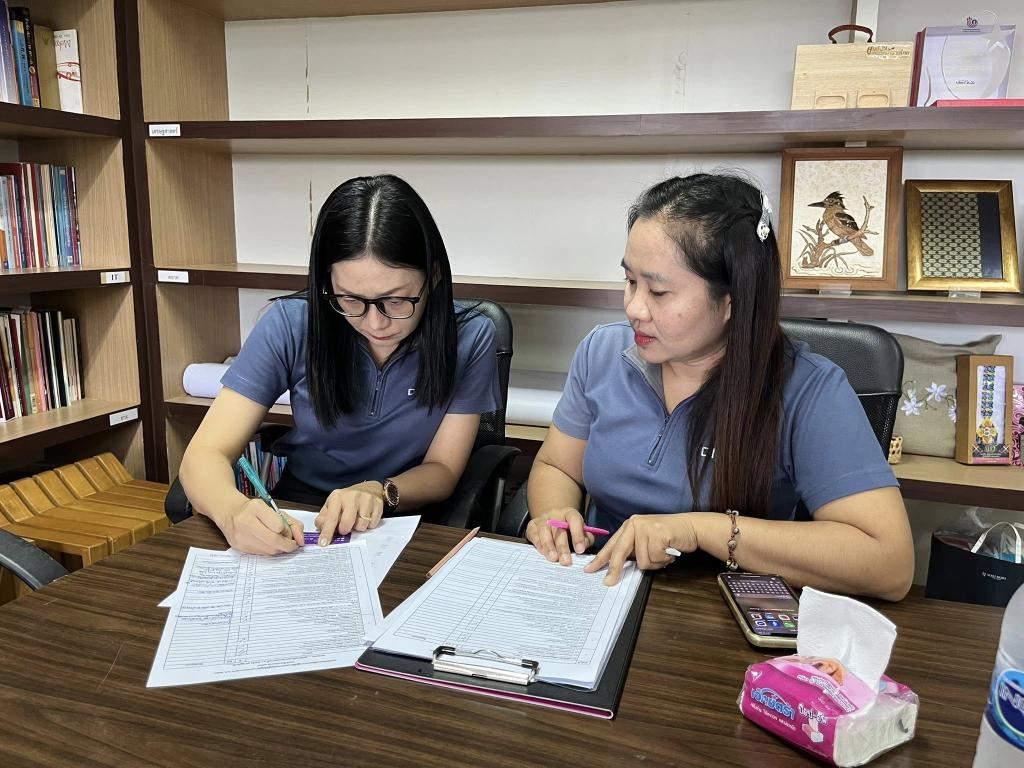 ศูนย์บริการธุรกิจอุตสาหกรรมดีพร้อม กรมส่งเสริมอุตสาหกรรม ติดตามผลการดำเนินงานของ ศูนย์บริการธุรกิจอุตสาหกรรมดีพร้อม (DIPROM BSC) และศูนย์ข้อมูลข่าวสารของราชการ ณ ศูนย์ส่งเสริมอุตสาหกรรมภาคที่ 10 จังหวัดสุราษฎร์ธานี
