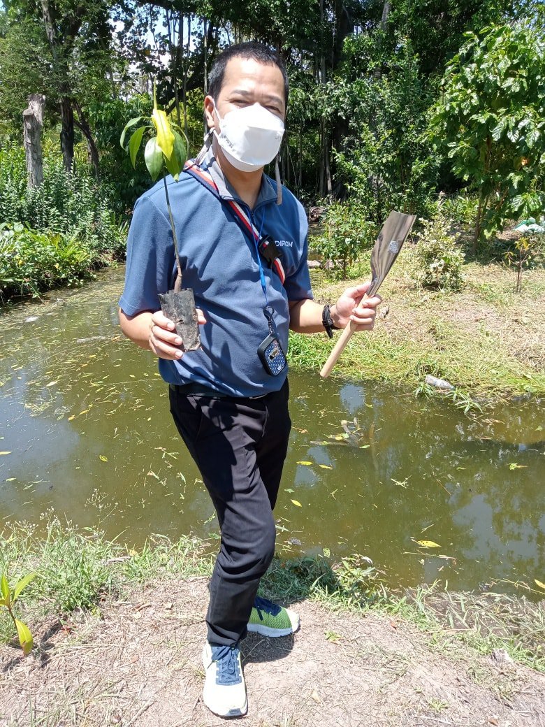ร่วมปลูกต้นไม้ เนื่องในโอกาสวันคุ้มครองโลกและวันต้นไม้ประจำปีแห่งชาติ