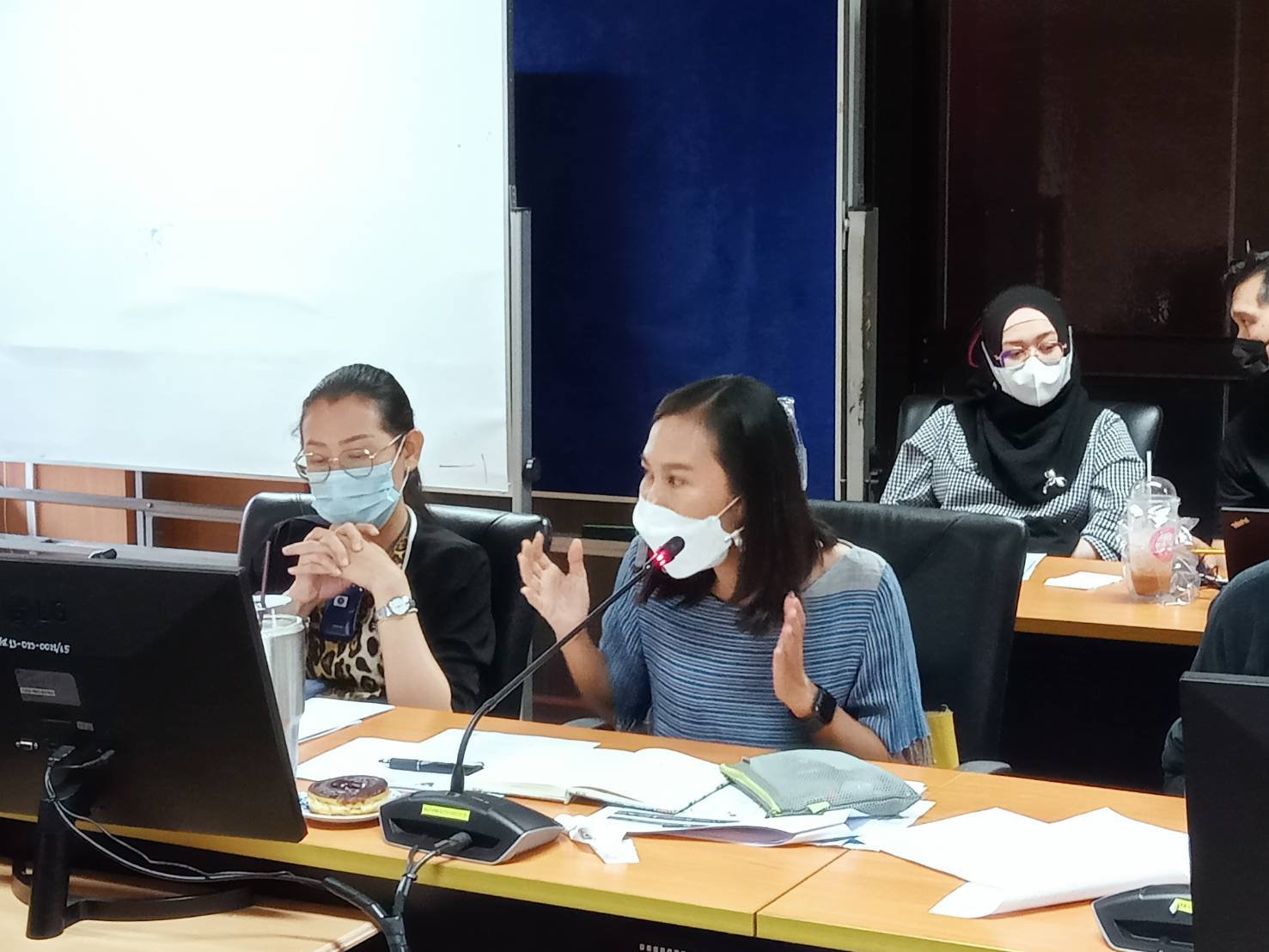ประชุมคณะผู้บริหารและเจ้าหน้าที่ในสังกัด ศส.กสอ.  ประจำเดือน กุมภาพันธ์ 2566